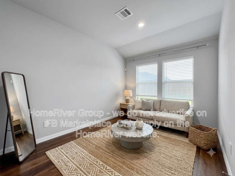 4 BR Home | Quartz Counters | Covered Patio | Refrigerator property image