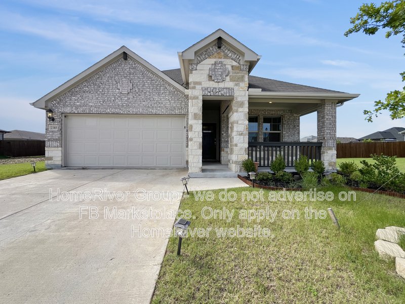 4 BR Home | Quartz Counters | Covered Patio | Refrigerator property image