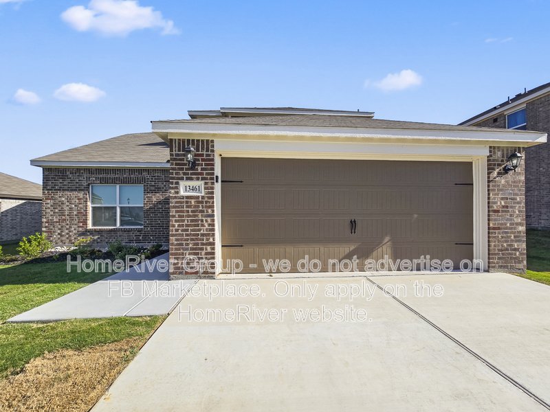 Pet Friendly | Fenced Yard | Fridge Included property image