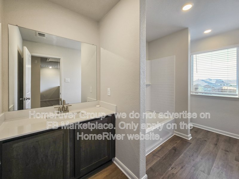 Pet Friendly | Fenced Yard | Fridge Included property image