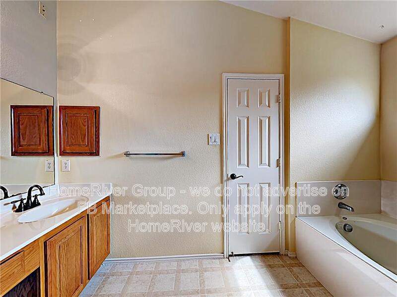 Spacious | 3-Bed Single-Story Home | Open Floor Plan | Huge Backyard property image