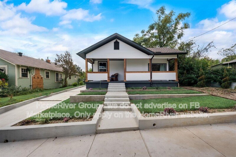 Designer Finishes | Stainless Steel | Pet Friendly. property image