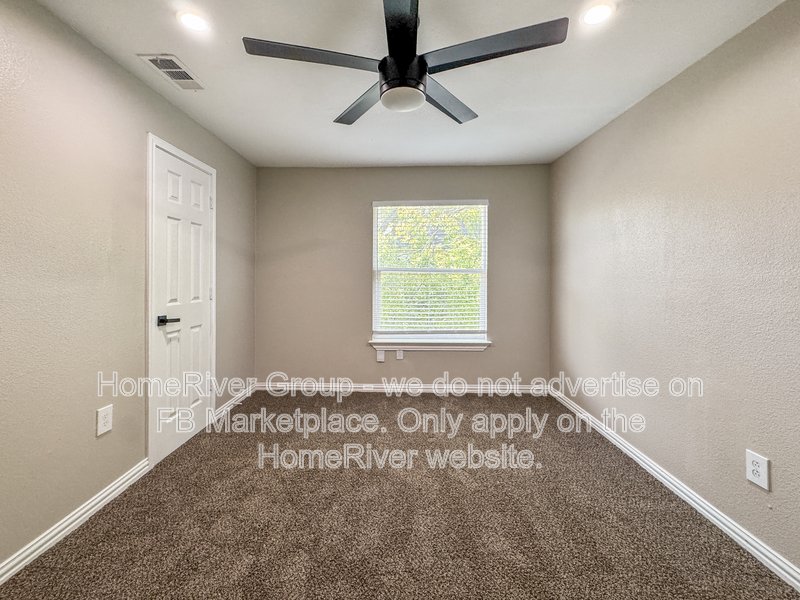 Designer Finishes | Stainless Steel | Pet Friendly. property image