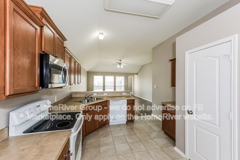 Coming Soon | Pets Welcome | property image