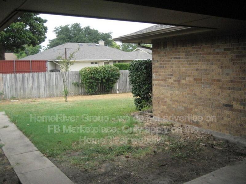 4 BR Home | Fireplace | Fenced Yard | Pet-Friendly property image