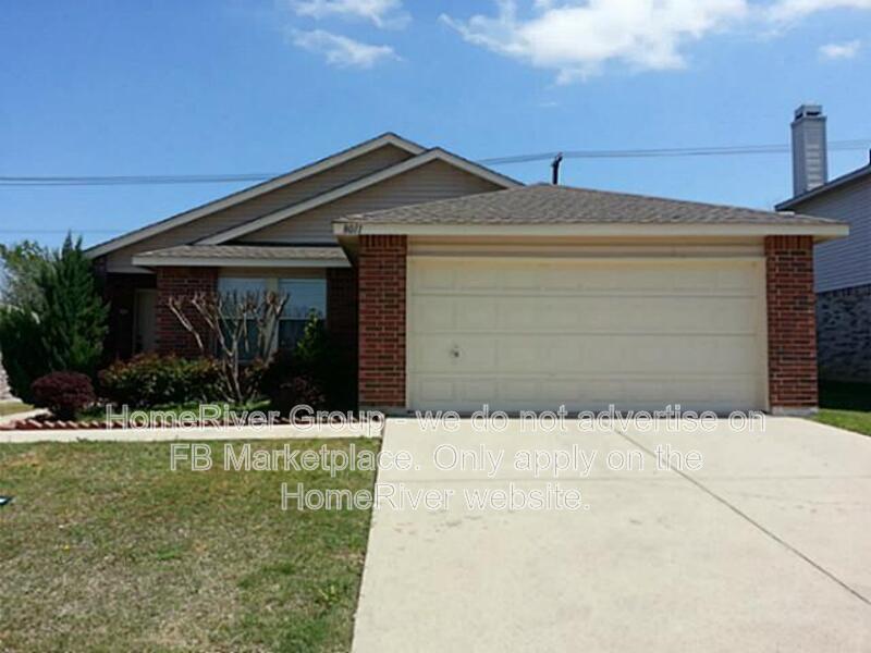Pet-Friendly | No Carpet | Huge Fenced Backyard. property image