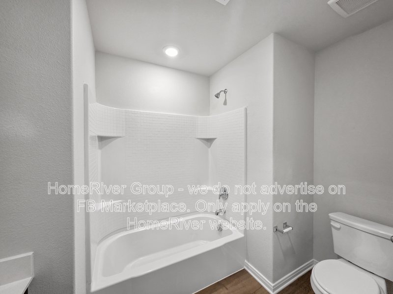 Available Now | Pet Friendly |  Fenced Yard |  Fridge Included property image