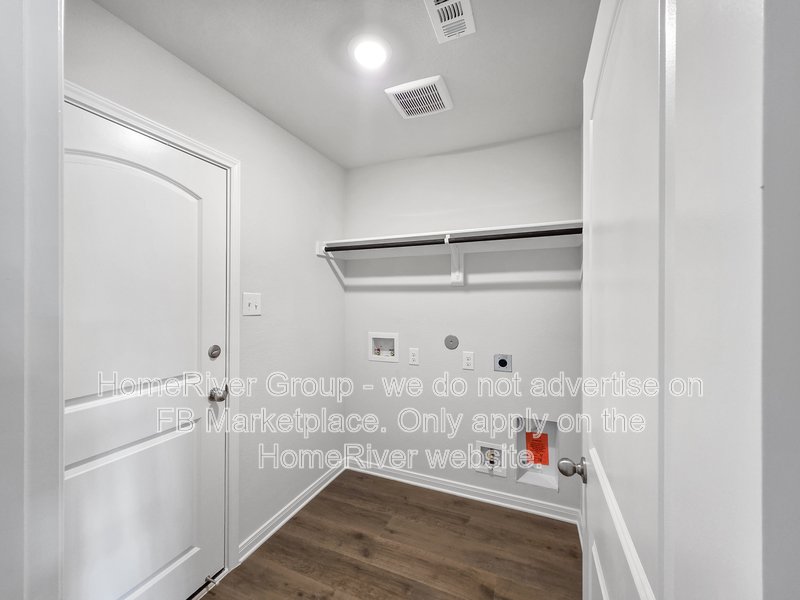 Available Now | Pet Friendly |  Fenced Yard |  Fridge Included property image
