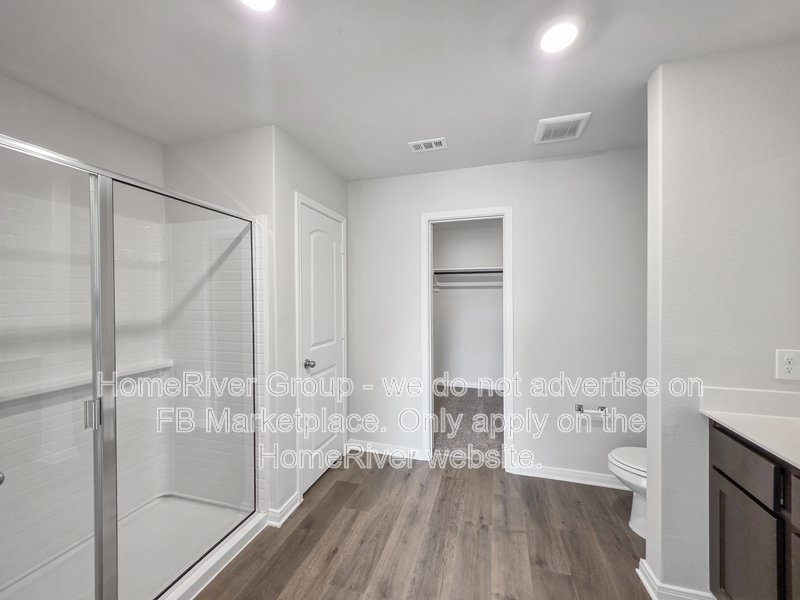 Available Now | Pet Friendly |  Fenced Yard |  Fridge Included property image