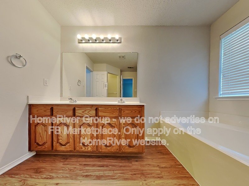 4 BR Home | Fireplace | Fenced Yard property image