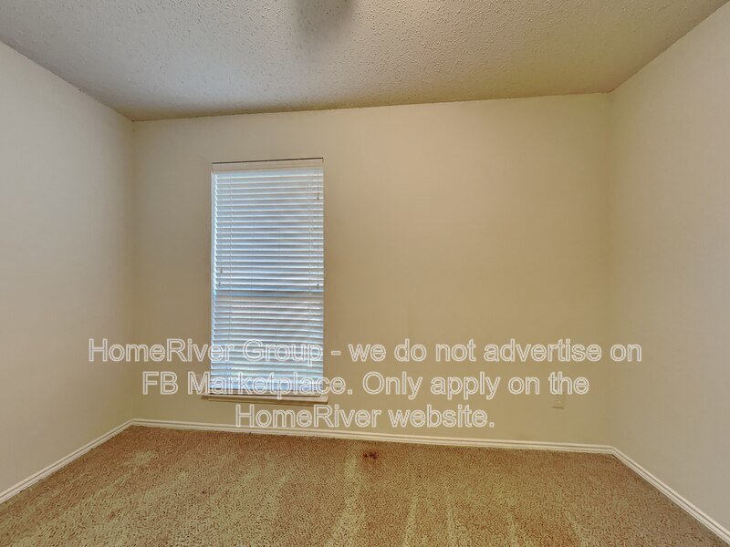 4 BR Home | Fireplace | Fenced Yard property image