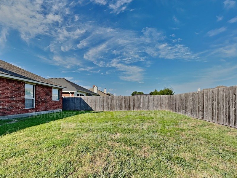 4 BR Home | Fireplace | Fenced Yard property image