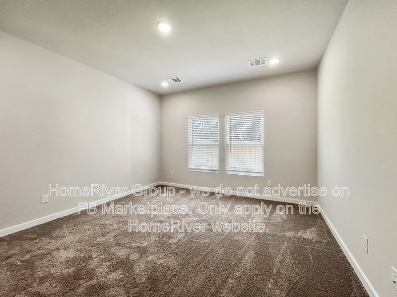 Available Now | Pet Friendly | Fridge Included | property image