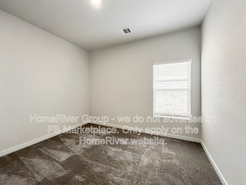 Available Now | Pet Friendly | Fridge Included | property image