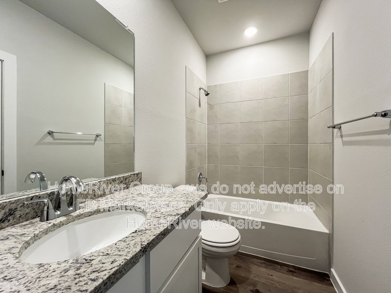 Available Now | Pet Friendly | Fridge Included | property image