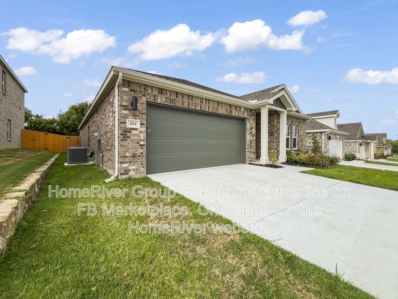 Available Now | Pet Friendly | Fridge Included | property image