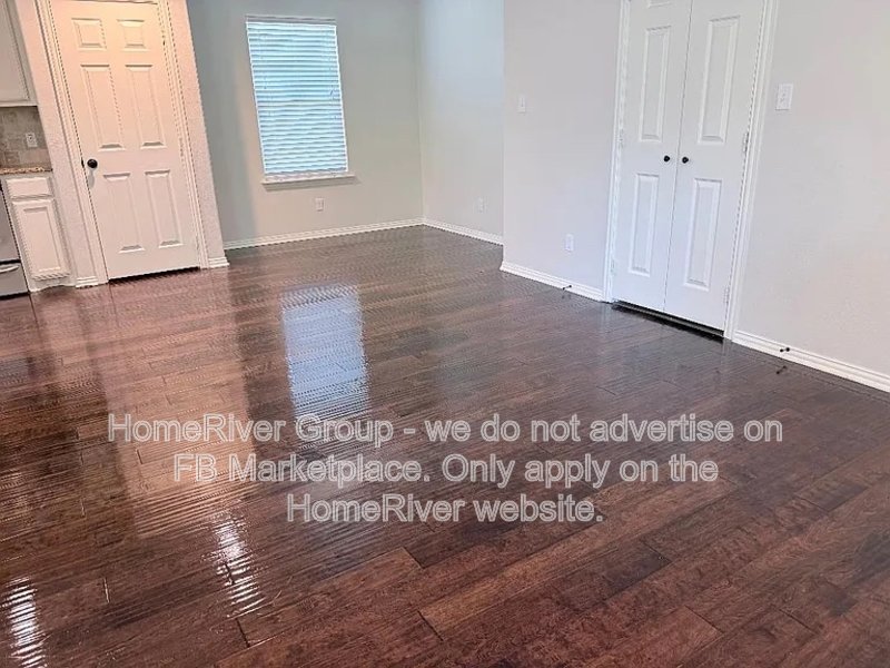 Fur Babies Welcome - Solid Surface Flooring - SS Appliances property image