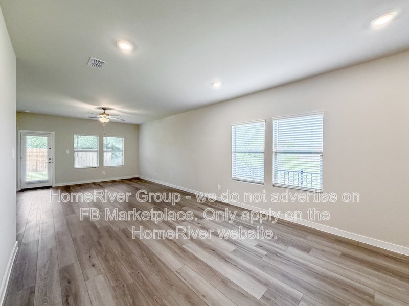 Available Now | Pets Welcome property image