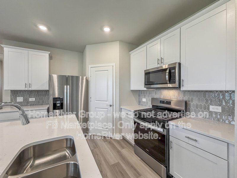 Available Now | Pets Welcome property image