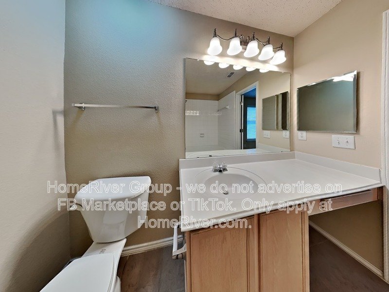 Beautiful 3 Bedroom Home in Wylie w/ W/D &amp; Refrigerator included! property image