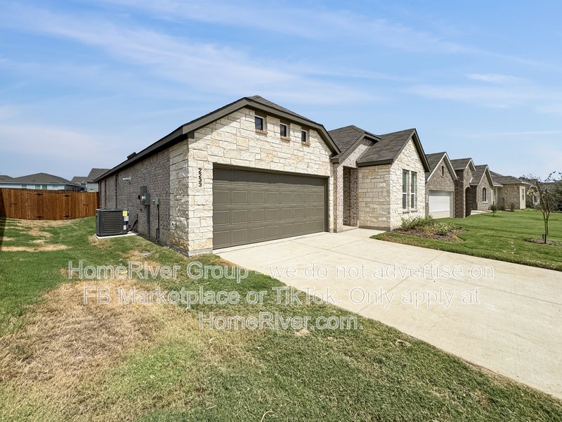 Brand-New 4-Bedroom Home with Modern Finishes property image