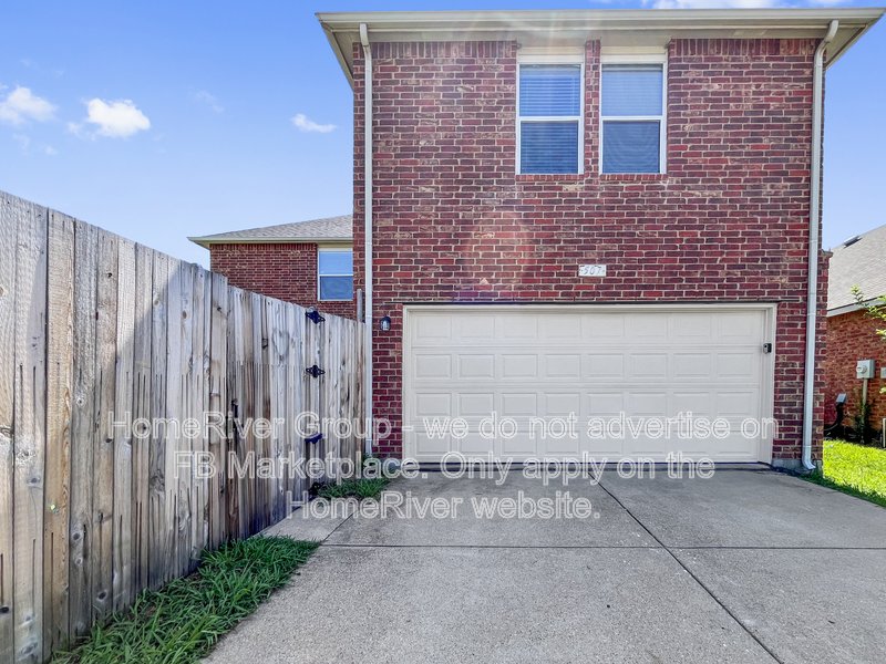 Available Now! 507 Binkley Ct, Mesquite TX 75181 property image