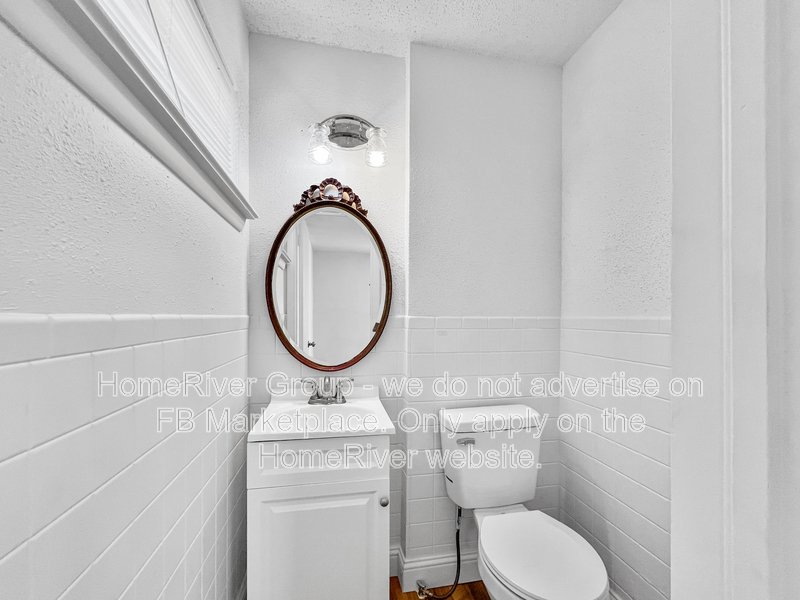 Available Now! 2820 Hillglenn Rd property image