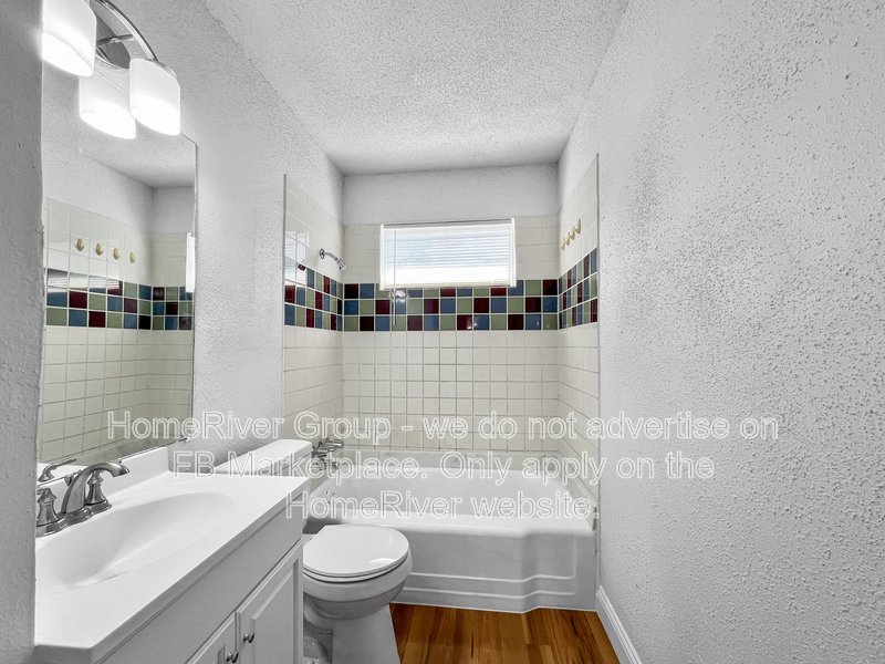 Available Now! 2820 Hillglenn Rd property image