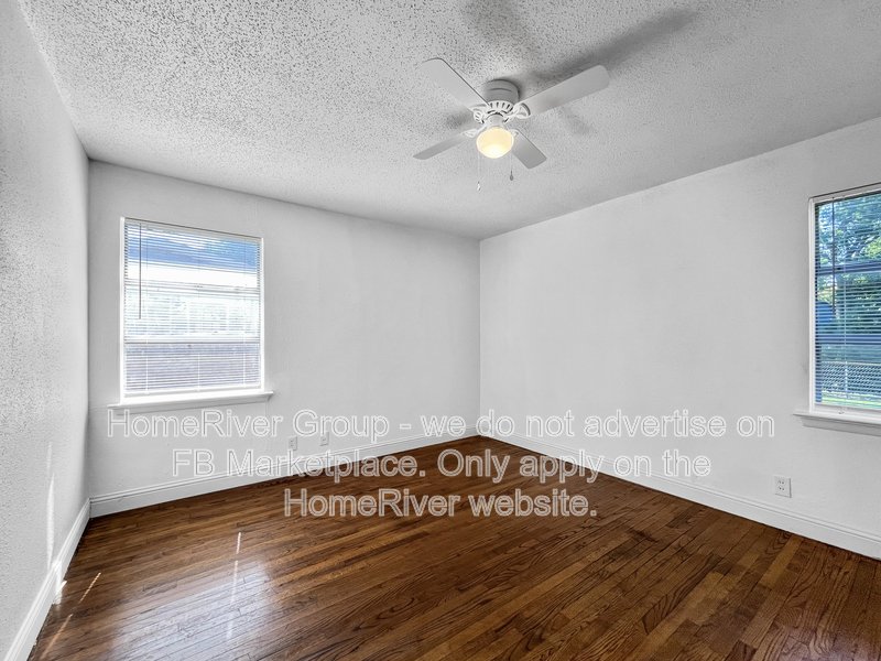 Available Now! 2820 Hillglenn Rd property image