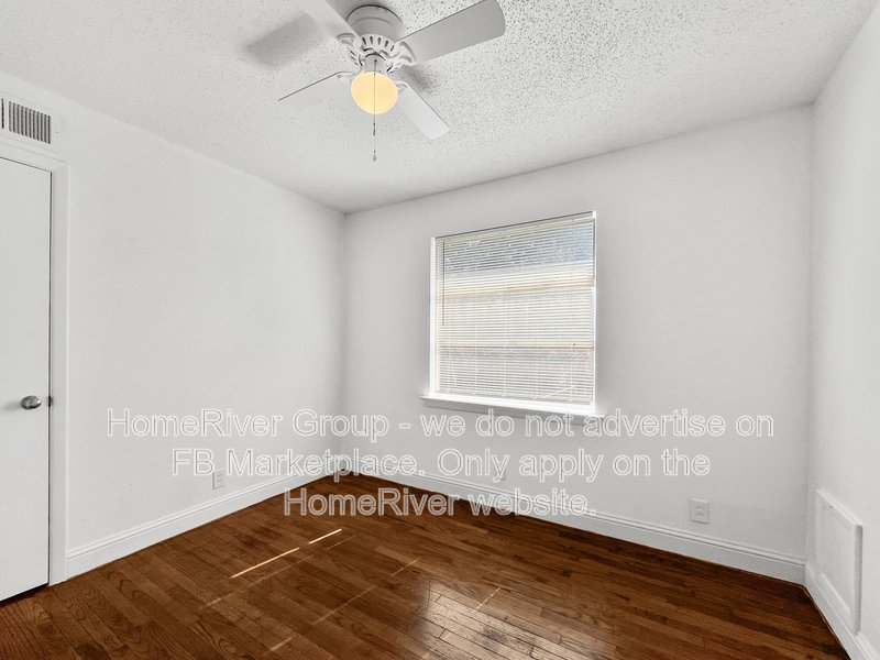 Available Now! 2820 Hillglenn Rd property image