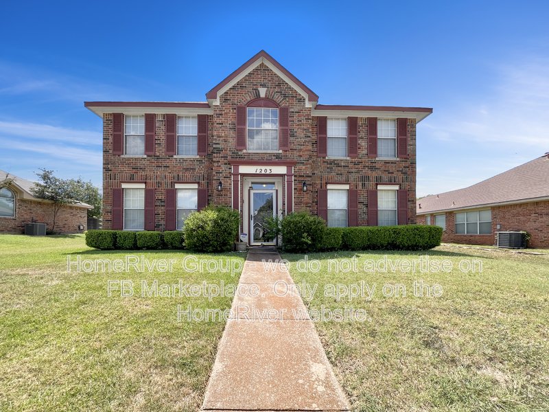 Move-in Ready! Spacious 4 BR Home | Waterford Oaks | Attached Garage property image
