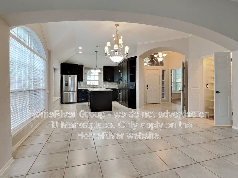 4BD | 2-Car Garage | Fridge Provided. property image