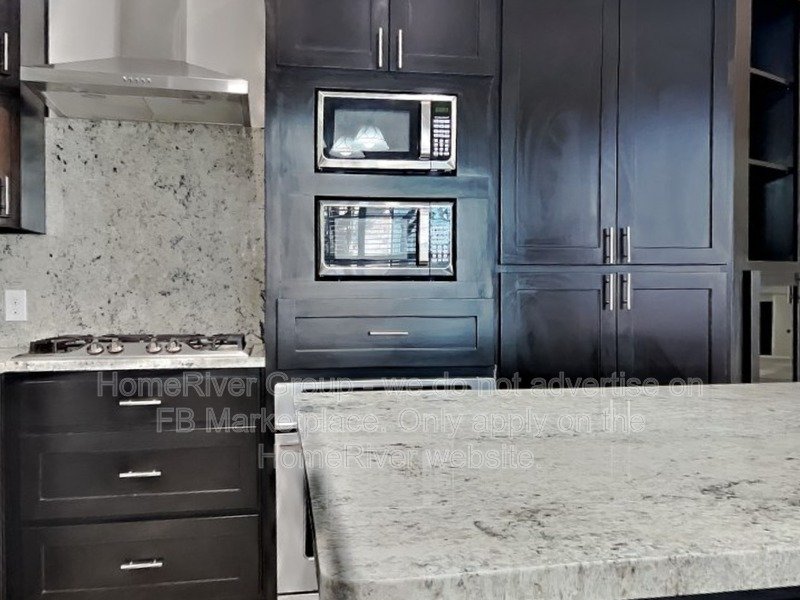 4BD | 2-Car Garage | Fridge Provided. property image