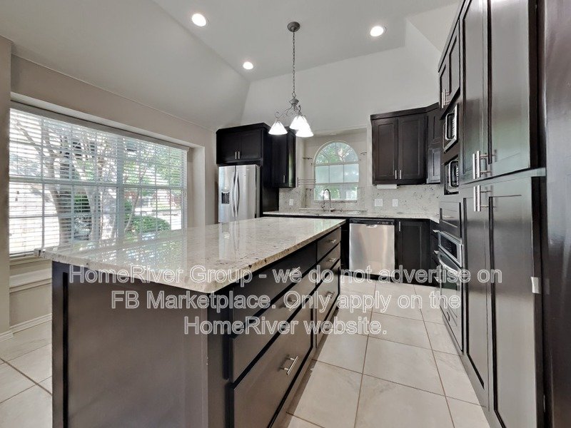 4BD | 2-Car Garage | Fridge Provided. property image