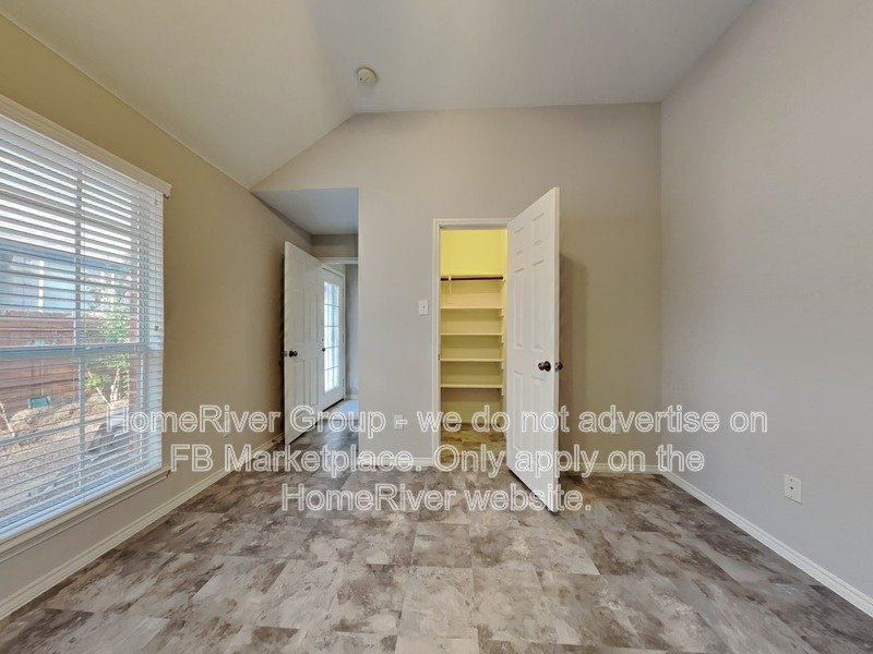 4BD | 2-Car Garage | Fridge Provided. property image