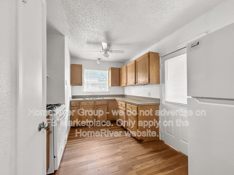 Available Now! 2820 Hillglenn Rd property image