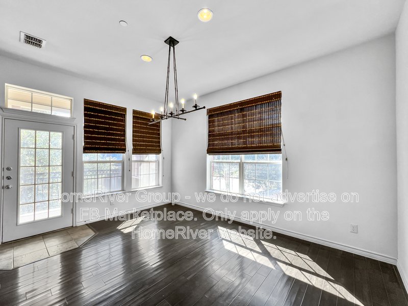 Move-in Ready! Modern 3BR Townhome | Corner Unit | Balcony! property image