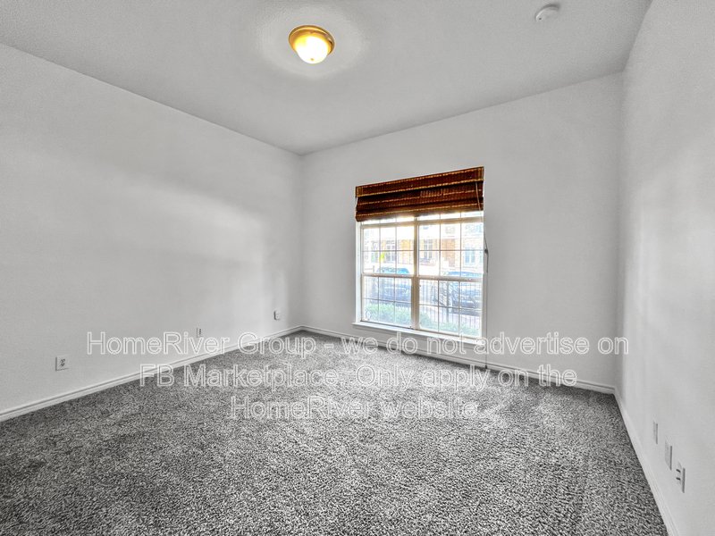 Move-in Ready! Modern 3BR Townhome | Corner Unit | Balcony! property image