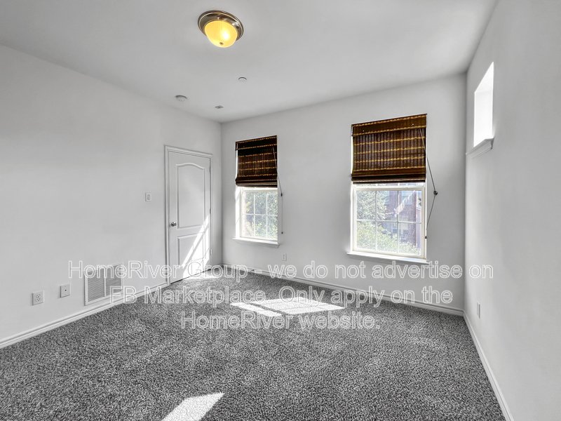Move-in Ready! Modern 3BR Townhome | Corner Unit | Balcony! property image