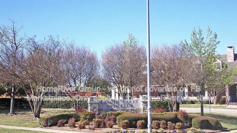 3 BR, 2 BA Home | Community Pool | Fireplace | Classic Kitchen property image