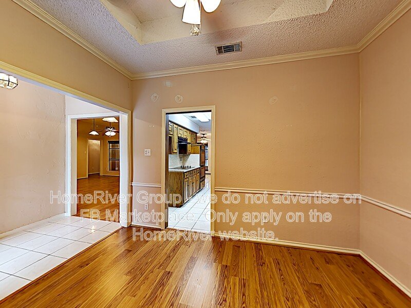 3 BR Home | Gas Fireplace | Enclosed Sunroom | Hot Tub property image