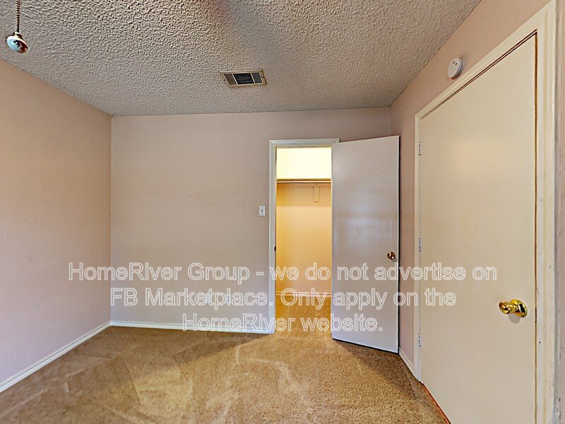 3 BR Home | Gas Fireplace | Enclosed Sunroom | Hot Tub property image