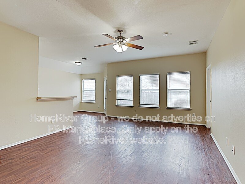 Move-in Ready! 3 BR Home | Fireplace | Fenced Yard property image