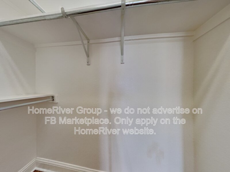 Perfect Executive Townhome at the Shops of Legacy property image