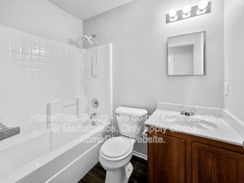 Move-in Ready 3BR Home in Prime Location! property image