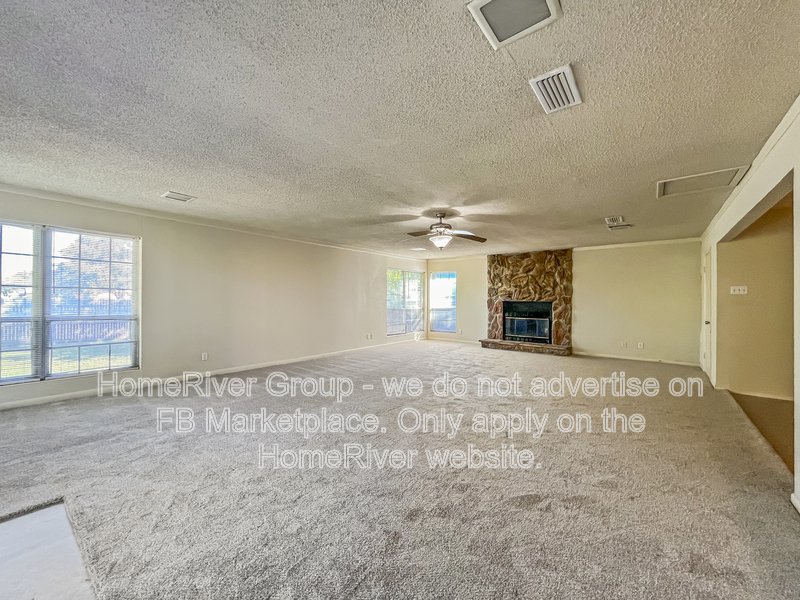 Pet-Friendly 3BR with Fenced Yard | Tile Floors | Internet Available. property image