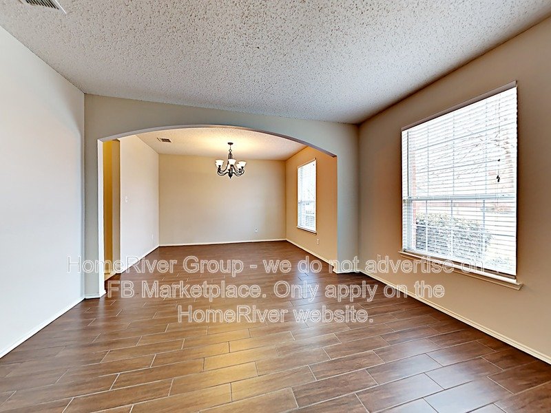 5 BR Home | Fireplace | Chef&amp;amp;amp;amp;amp;amp;amp;#39;s Kitchen | Fenced Yard w/ Shed property image