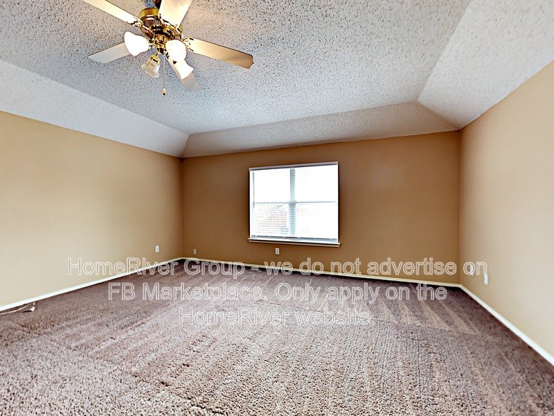 5 BR Home | Fireplace | Chef&amp;amp;amp;amp;amp;amp;amp;#39;s Kitchen | Fenced Yard w/ Shed property image