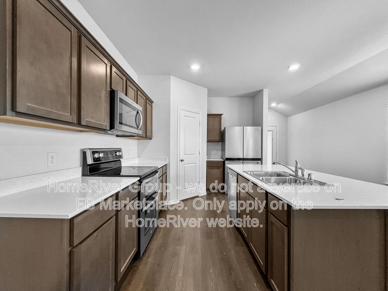 Spacious 3BR Home | Covered Patio | 2-Car Garage | FRIDGE. property image