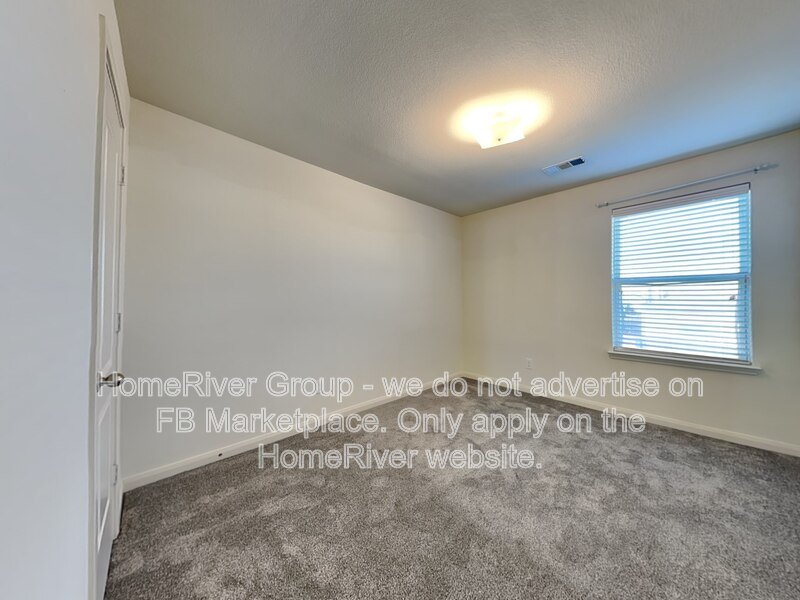 Pet-Friendly 3BR with Fenced Yard | Carpet | Garage. property image